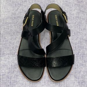 Cole Haan New Findra Strappy Sandals Black Sz 7